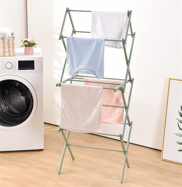 Shoe rack with cover